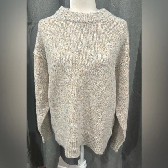 NWT J.Crew Relaxed Crewneck Pullover Sweater Wool Blend Small Gray Orange Cozy - Picture 2 of 11